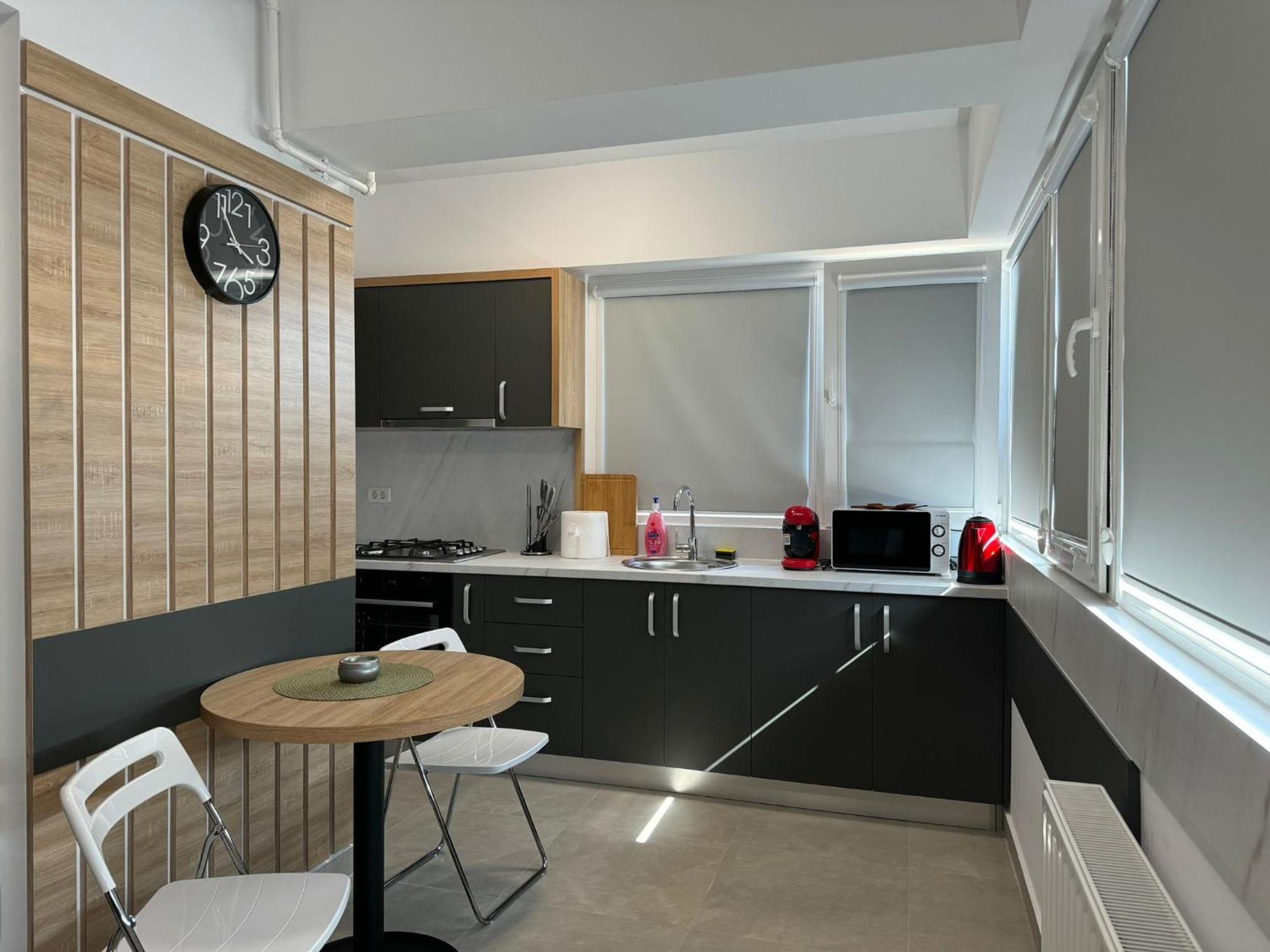Apartment Address Towers By Glam With Parking *
