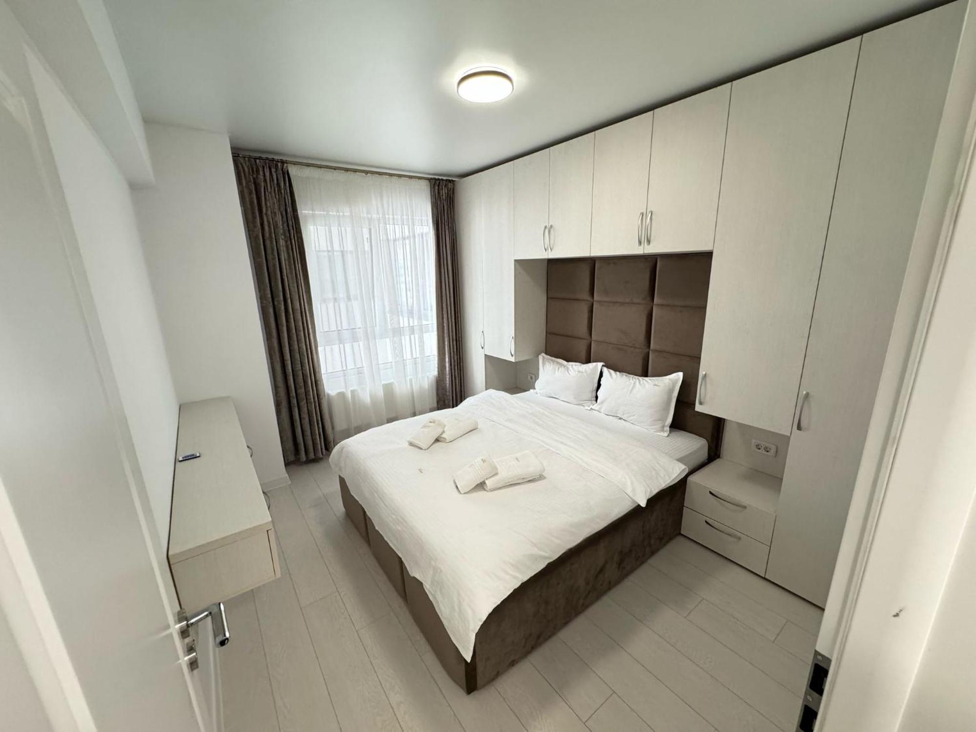 Address Towers By Glam With Parking Apartment