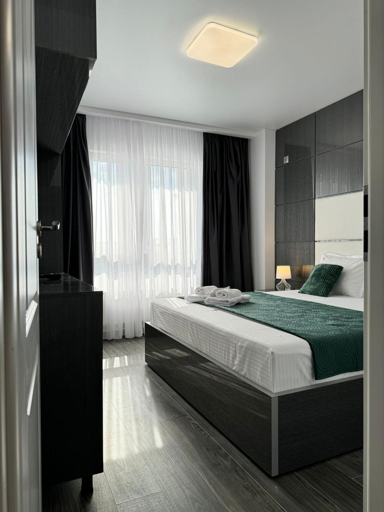 Address Towers By Glam With Parking * 布加勒斯特