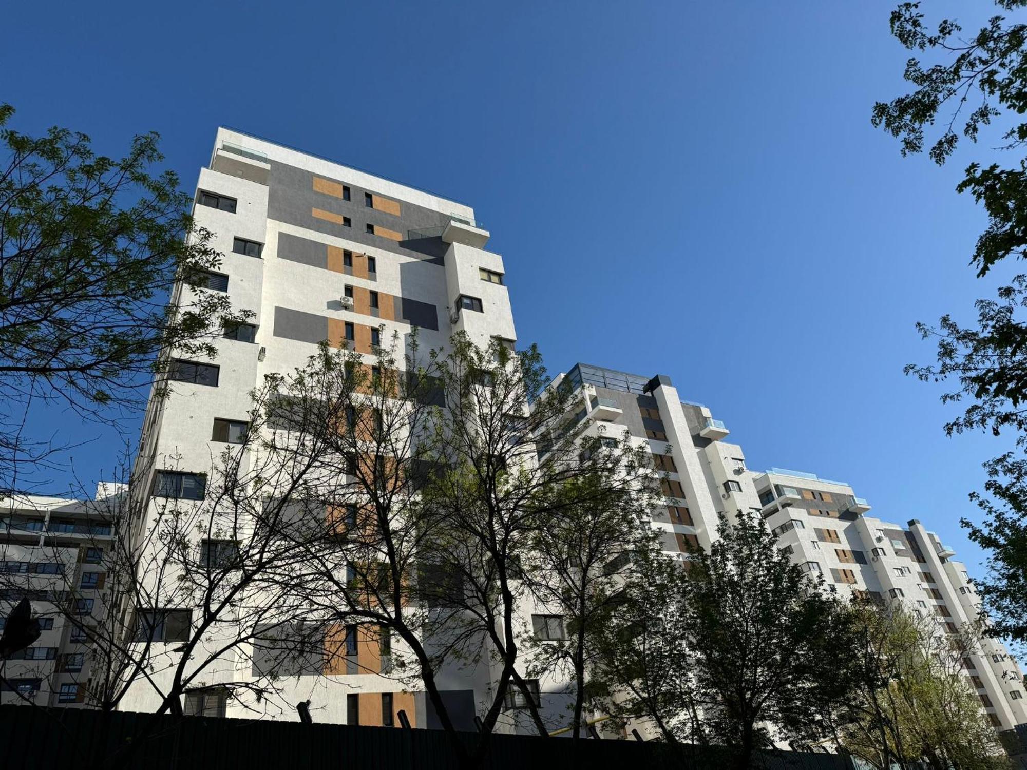 Address Towers By Glam With Parking * 布加勒斯特